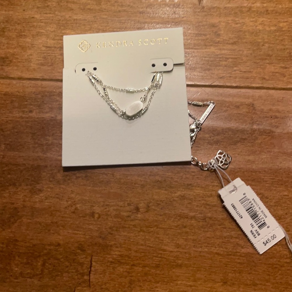 Kendra Scott Necklace